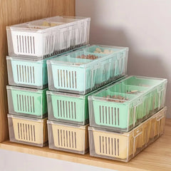 1 Set of Food Storage Containers